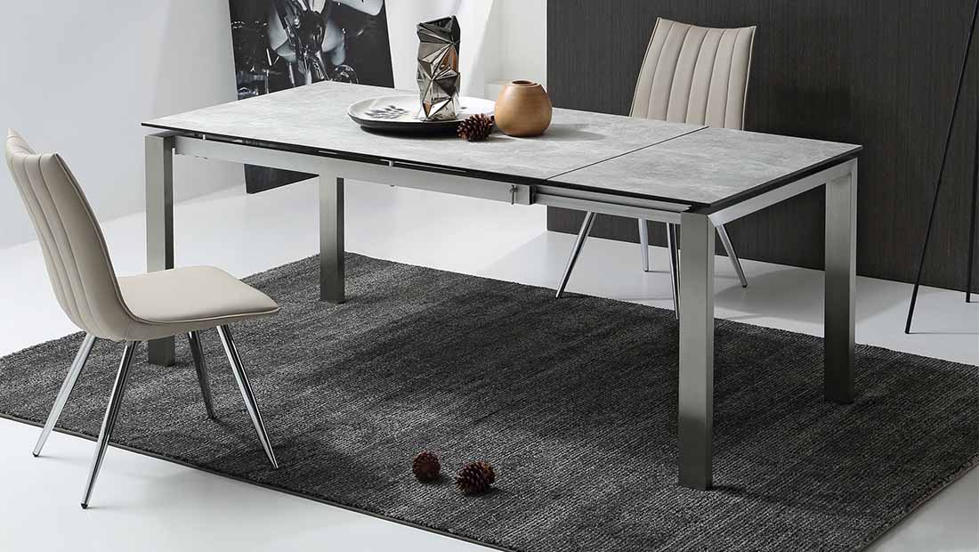 The Convenience and Versatility of a Retractable Dining Table缩略图
