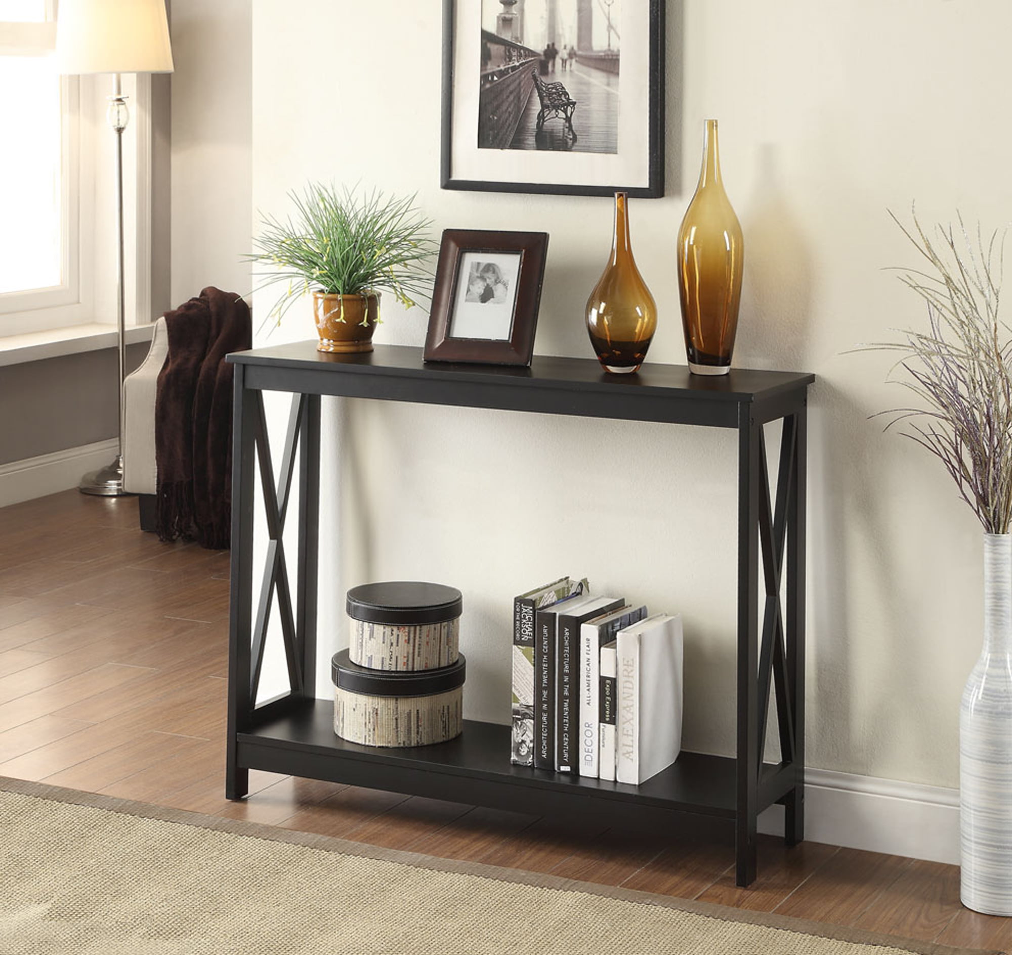The Stylish Functionality of Black Console Tables缩略图