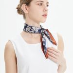Neckerchief: Elevating Style with a Fashionable Accessory缩略图