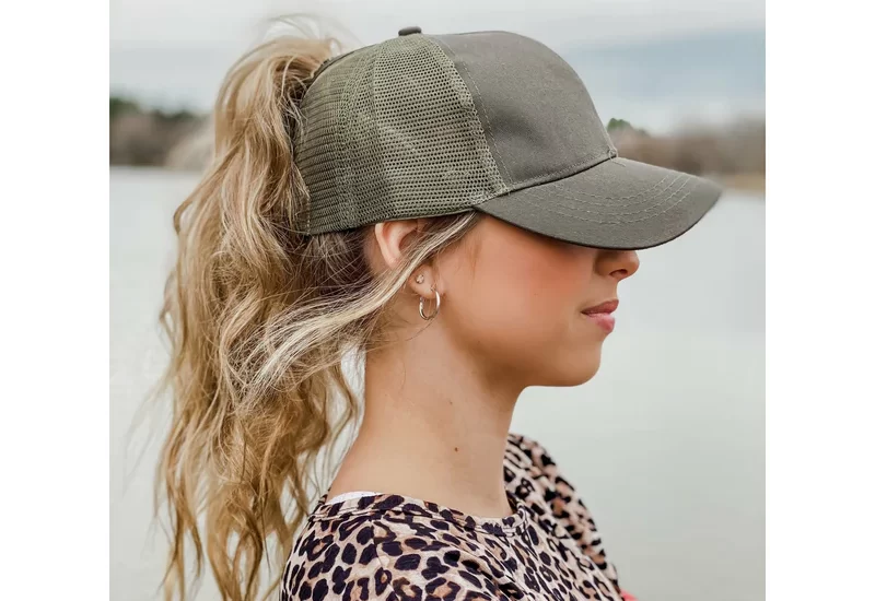 how to wear a baseball cap with a ponytail